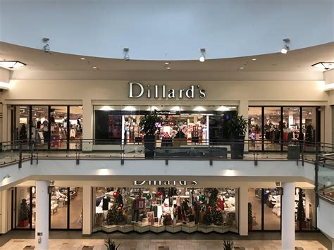 Fuel a fun-filled shopping trip through Oklahoma Citys Quail Springs Mall with a delicious meal at one of the casual sit-down restaurants onsite. . Dillards quail springs mall